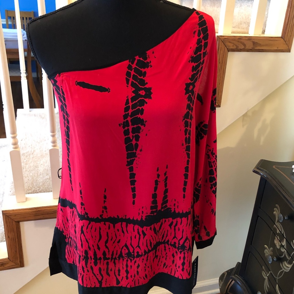 One-shoulder Tie-dye Inspired Top